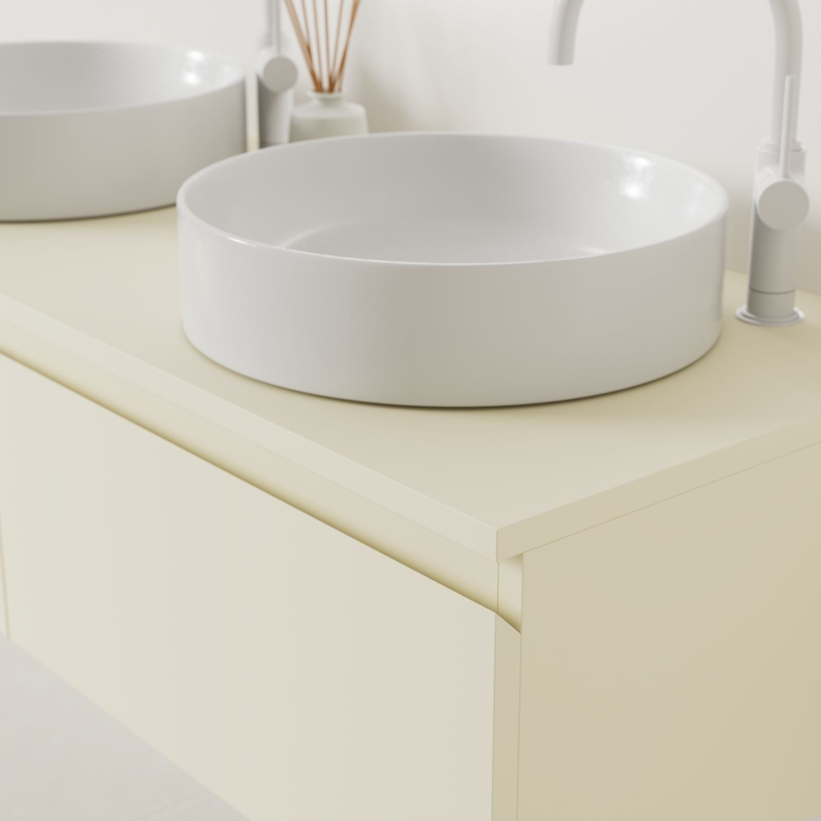 meuble salle de bain mino 120 cm coquille poignées intégrées avec double vasque à poser vue angle