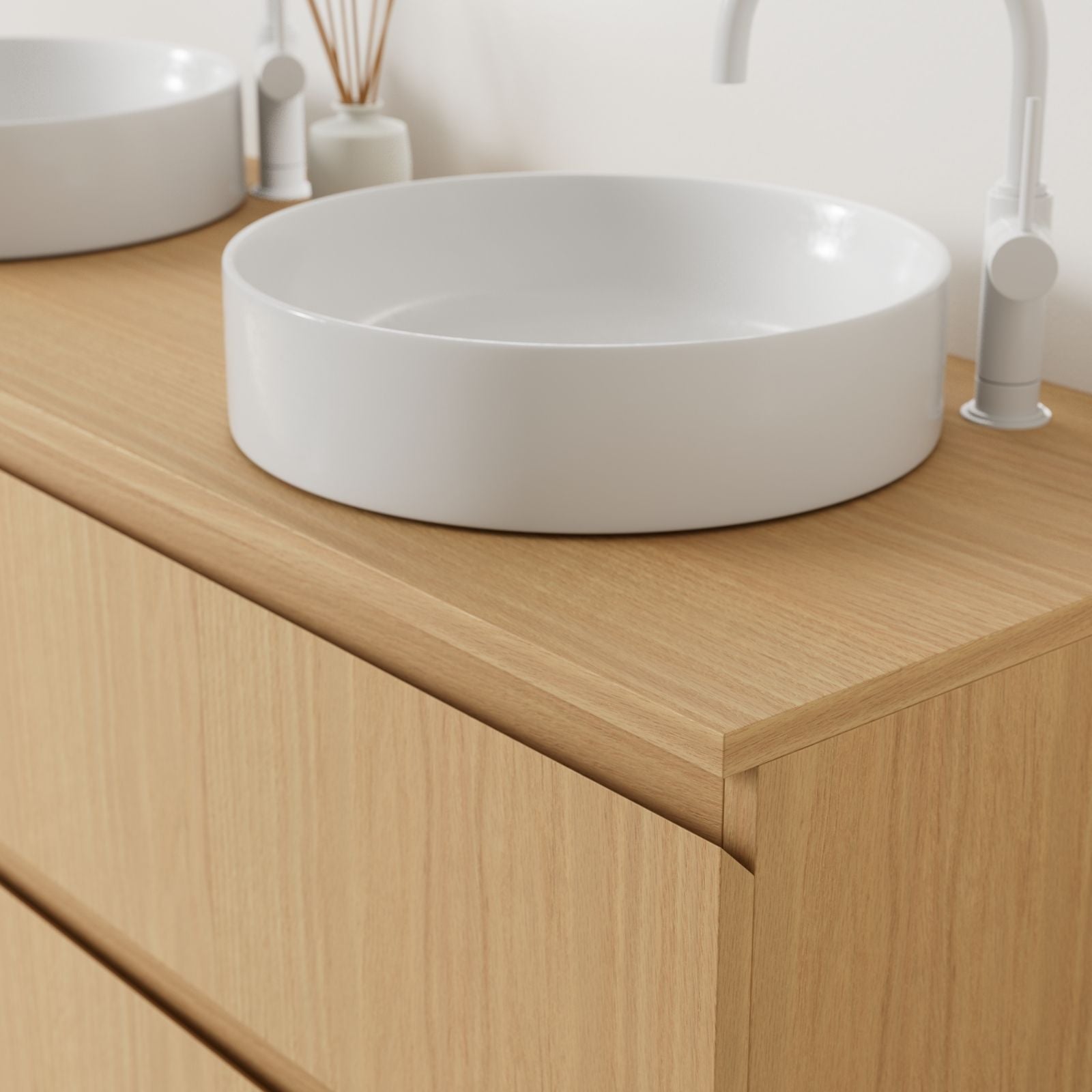 meuble salle de bain marco chêne 140 cm poignées intégrées avec double vasque à poser vue angle
