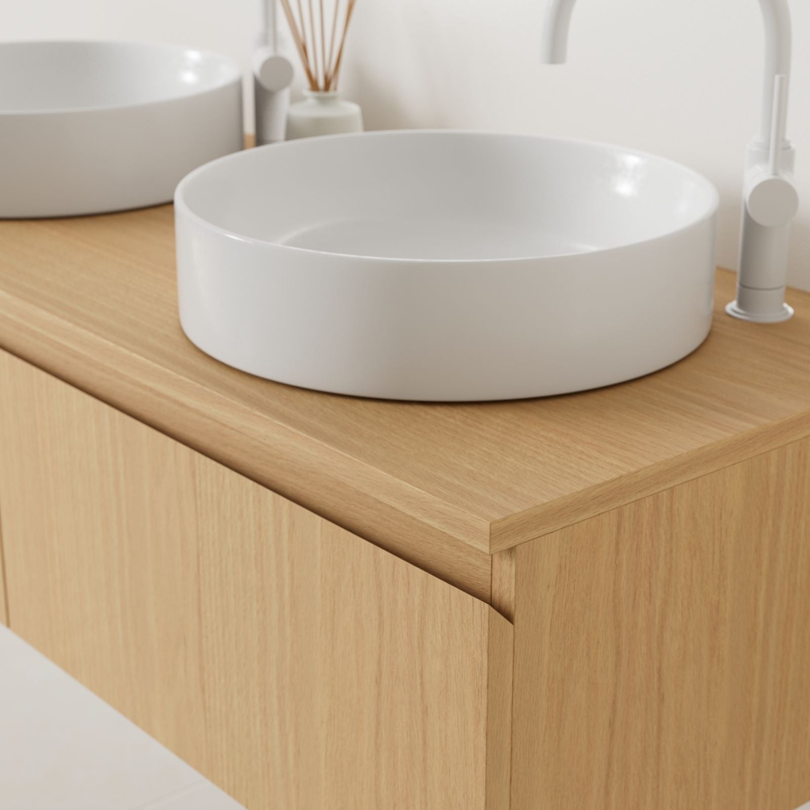 meuble salle de bain mino 120 cm chêne poignées intégrées avec double vasque à poser vue angle