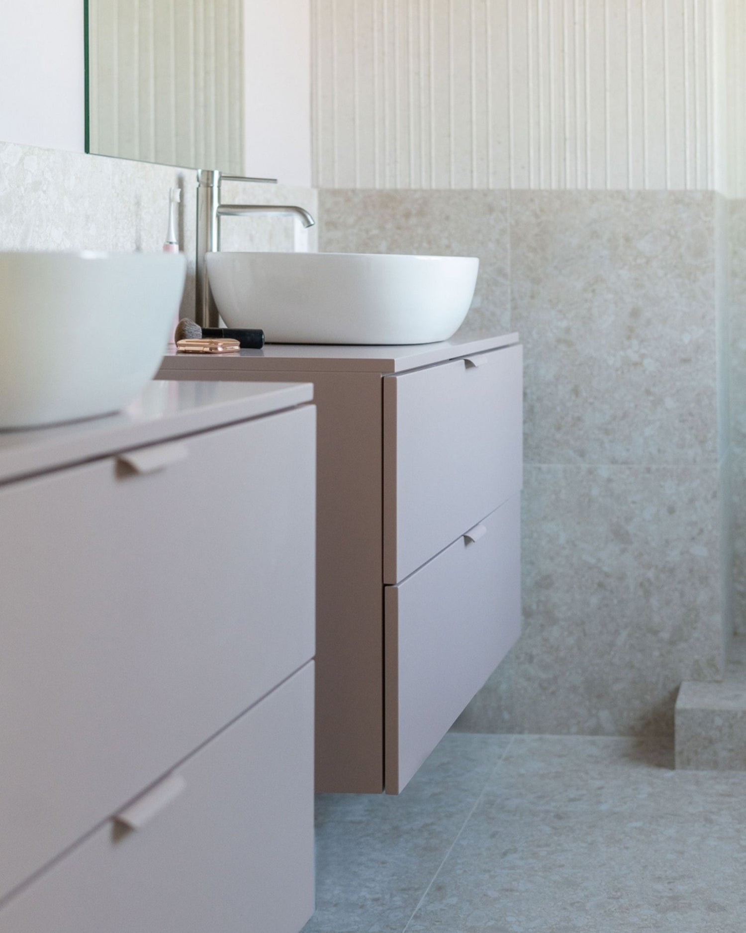 inspiration salle de bain parme double vasque
